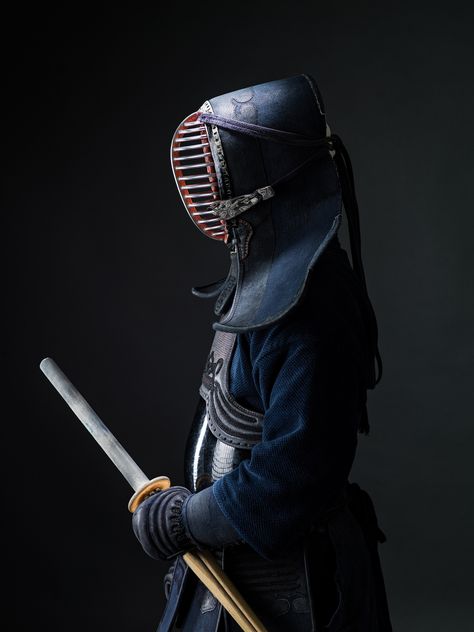 Kendo Photography, Japanese Fence, Ronin Samurai, Japanese Martial Arts, Japan Culture, Style Japonais, Kendo, Aikido, Martial Art