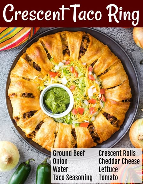 Super easy three ingredient beef Taco Ring with crescent rolls. Add your toppings to customize your own. Perfect for Mexican night. Taco Ring With Crescent Rolls, Crescent Taco, Crescent Roll Taco Ring, Taco Crescent Ring, Taco Ring Recipe, Taco Ring, Mexican Night, Fun Dinner, Beef Taco