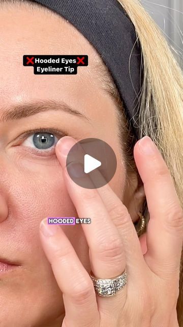 Makeup Tutorial Eyeshadow Hooded Eyelids, Bedroom Eyes Aesthetic, Red Eye Makeup Hooded Eyes, Best Eye Makeup For Hooded Eyes, Eye Shadow For Hooded Eyes, Eyeshadow On Hooded Eyes, Eyeshadow Looks For Hooded Eyes, Eye Makeup For Hooded Eyes, Hooded Eyelids