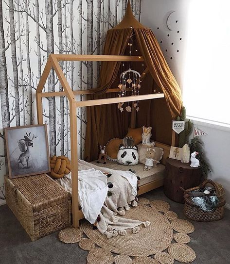 Koti Diy, Cozy Bedroom Design, Dream Nurseries, Kids Bedroom Design, Kids Room Inspiration, Toddler Bedroom, Toddler Bedrooms, House Bed, Baby Bedroom