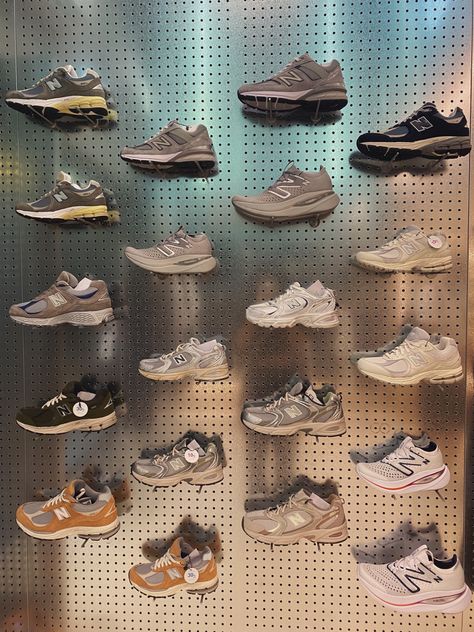 New Balance 878, New Balance Dad Shoes, Shoes Aesthetic, Dad Shoes, Balance Shoes, New Balance Shoes, Crazy Shoes, New Balance, Quick Saves