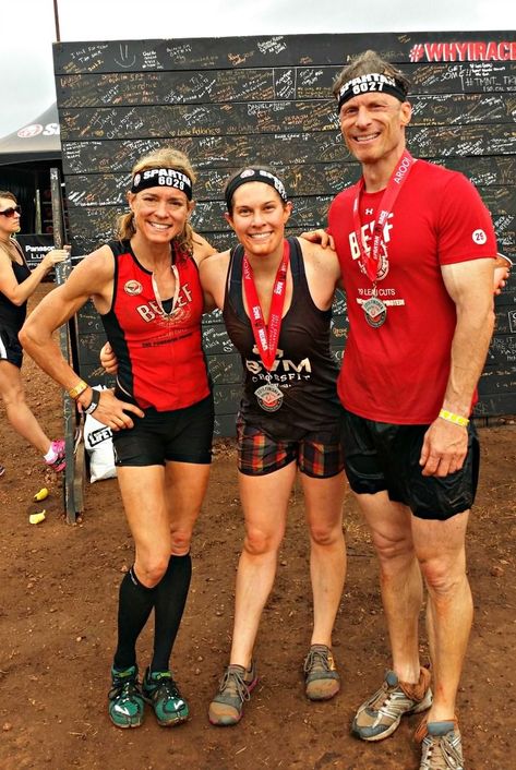 Celebrating with friends at the end of Spartan Race. Spartan Training, Spartan Workout, Spartan Race Training, Race Outfit, Why I Run, Tough Mudder, Race Training, Runners High, Before Running