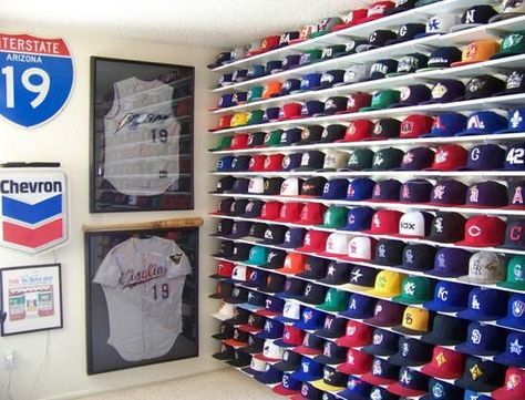 Are you a fan of baseball hats? Snapbacks? Or any other cool caps? You'll definitely love this idea on organizing your caps. Have a look!   Tags: snapback, baseball hats, hat organizing, hat rack ideas, DIY hat display, DIY hat rack, hat display ideas Hat Collection Display Ideas, Cap Display Ideas, Cap Collection Display, Hat Collection Display, Diy Hat Display, Baseball Hat Display, Baseball Hat Storage, Hat Rack Ideas, Baseball Caps Storage