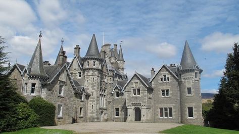 Ardverikie -- film location of Monarch of the Glen from 2000 to 2005. Historical home of the Clan Macpherson but ownership passed to Sir John William Ramsden in 1867 and his heirs continue to run the estate today. Ardverikie Castle, Highlands Castle, Monarch Of The Glen, Castle Mansion, Tourism Day, Scotland Castles, Walking Routes, Castle House, Visit France