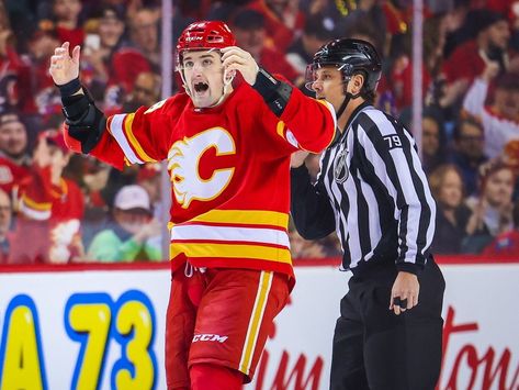 Flames depth defenceman Dennis Gilbert: 'I try to play a loud game' - today news Show More Open This Link =>( https://best2daynews.com/flames-depth-defenceman-dennis-gilbert-i-try-to-play-a-loud-game-today-news/ ) Business News, News Today, I Tried, To Play