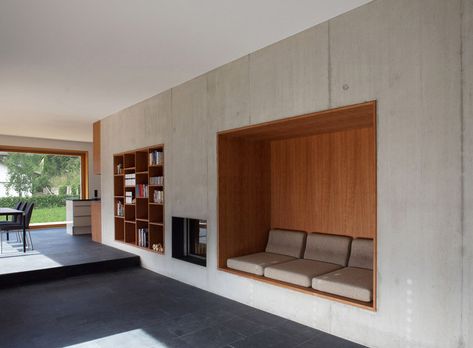 triendl + fessler architekten: two in one house, tirol Wall Seating, Built In Furniture, House Design Photos, Modern Architecture House, Beautiful Interior Design, A Living Room, Residential Interior, Built Ins, 인테리어 디자인