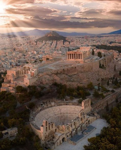 Athens, Greece Ancient Greece Aesthetic, Cavo Tagoo Mykonos, Best Places In Europe, Athens Acropolis, Voyage Europe, Places In Europe, Ancient City, Acropolis, Athens Greece