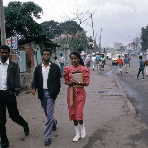 Vintage History, Habesha Kemis, Black Photography, Addis Ababa, Late 80s, Photoshoot Concept, 90s Aesthetic, Old Money Style, Early 90s