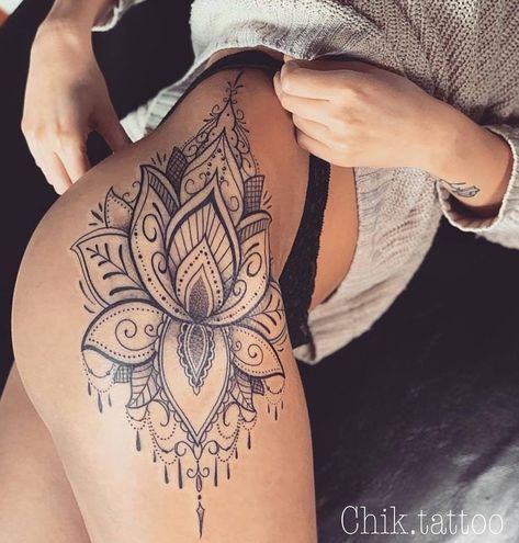 Tattoo Future, Mandala Hip Tattoo, Flower Hip Tattoos, Lotus Tattoos, Side Hip Tattoos, Tattoo Pierna, Side Hand Tattoos, Side Thigh Tattoos, Flower Thigh Tattoos