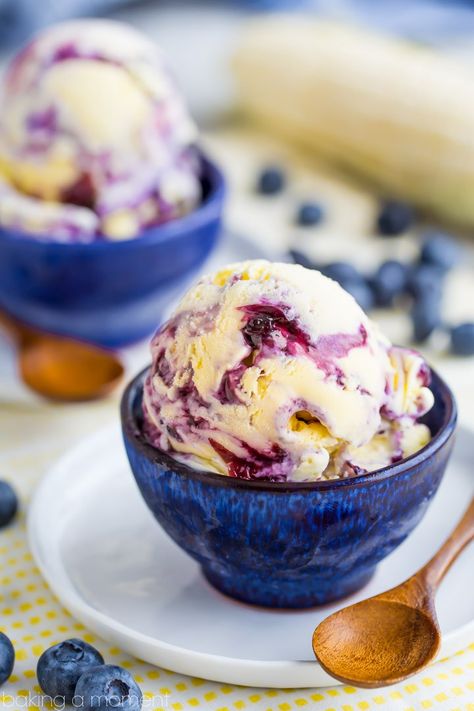 Sweet Corn Ice Cream, Corn Ice Cream, Swirl Ice Cream, Blueberry Ice Cream, Homemade Ice Cream Recipes, Sorbet Recipes, Ice Cream Popsicles, Ice Cream Treats, Popsicle Recipes