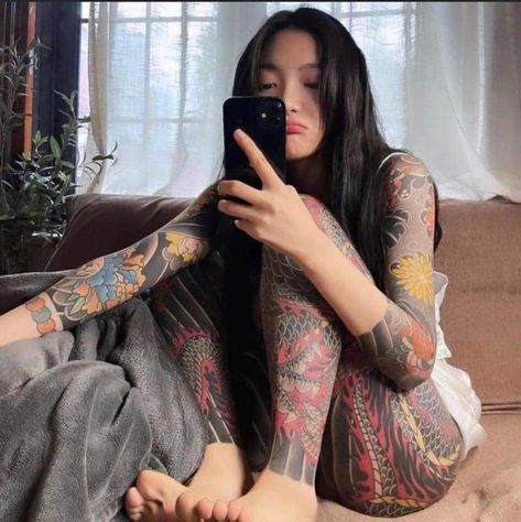 On Tattoo, Yakuza Tattoo, Tattoo Women, Real Tattoo, New Tattoo, A Tattoo, Tattoo Style, Tattoo Artist, Graphic Designer