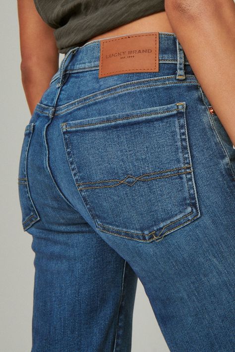 Frayed Jeans, 2024 Fashion, Lucky Brand Jeans, Something Sweet, Outfits Casual, Spring Outfits Casual, Slim Legs, Slim Fit Jeans, American Style