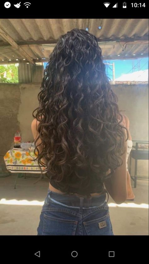 Deva Curl Before And After, Long 3a Hair, Hand Claims, Long Curly Hair Ideas, Floor Length Hair, Curly Hair Ideas, Long Curly Haircuts, Natural Curly Hair Cuts, Curly Hair Care Routine