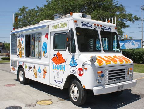 1970s Ice Cream Truck, Catering Trailer, Pop Goes The Weasel, Snoopy Funny, Olden Days, Truck Ideas, Goodfellas, Ice Cream Truck, Car Camping