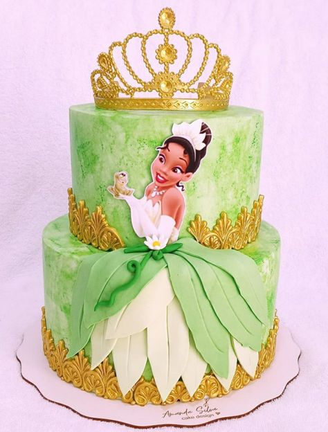 Princess Frog Cake, Tiana Princess And The Frog Cake, Princess Tiana Birthday Cake Ideas, Princess Tiana Cakes, Princess Tiana Birthday Party Cake, Princess Tiana Cupcakes, Princess Tiana 1st Birthday Party Ideas, Princess Tiana Party Ideas, Baby Tiana Birthday Party