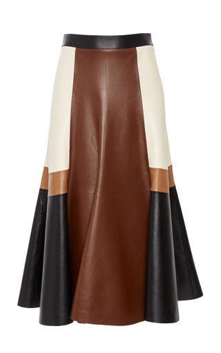 Chloe Fashion, Skirt Inspiration, Patchwork Skirt, Leather Patchwork, Leather Midi Skirt, Fashion Sewing, Skirt Outfits, Moda Operandi, Skirt Fashion