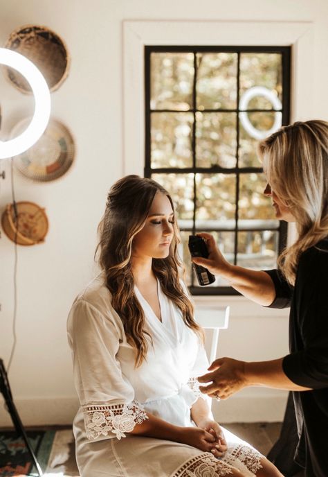 Bride Doing Makeup Photography, Brides Preparation Photography, Bridal Suite Photos, Bride Preparation Photos, Wedding Makeup Photography, Prepare For Wedding, Wedding Preparation Photos, Bride Preparation, Quinceanera Photoshoot