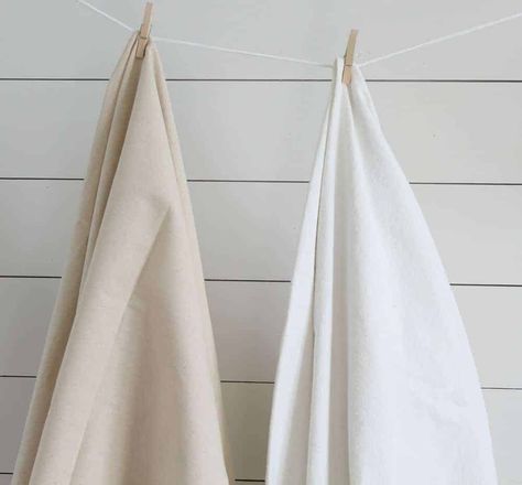 How to Bleach Drop Cloth to Make it Perfectly Soft and White Bleach Drop Cloth, Drop Cloth Projects, Sofas Vintage, Curtain Tutorial, Canvas Drop Cloths, Drop Cloth Curtains, Farmhouse Curtains, Farmhouse Ideas, Cafe Curtains