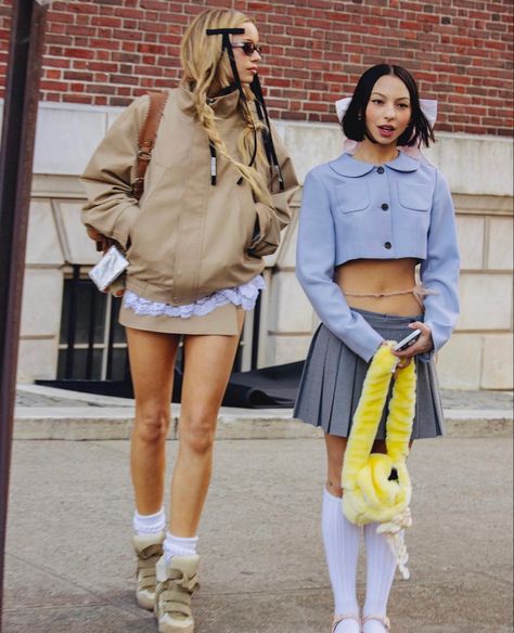 Sandy Liang Street Style, Sandy Liang Style, Sandy Liang Dress, Sandy Liang Outfit, Sandy Liang Aesthetic, Couple Modeling, Daily Outfit Inspiration, Sandy Liang, Girly Fashion