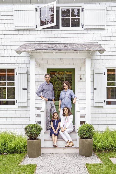 New England Cottage, Cottage Remodel, Dream Farmhouse, Maine Cottage, Exterior Inspiration, River Cottage, Small House Decorating, Gravel Path, Primitive Homes