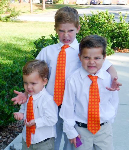 Blue Susan Makes: 3 Free Little Boy Tie patterns: Sew a tie for a Holiday! Boys Tie Pattern, Free Tie Pattern, How To Sew A Tie Free Pattern, Tie Sewing Pattern Free, Boy Tie Pattern, How To Sew A Tie, Tie Pattern Free, Neck Tie Pattern, How To Make A Tie