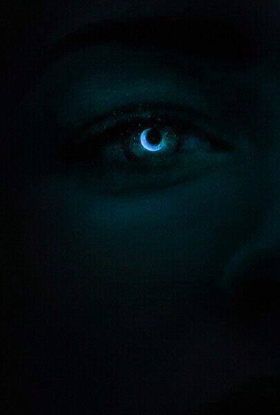 Glowing Blue Eyes Fantasy, Fey Warlock Aesthetic, Glowing Blue Eyes Aesthetic, Blue Eyes Aesthetic Male, Ascension Aesthetic, Glowing Eyes Aesthetic, Dark Blue Eyes Aesthetic, Cerise Aesthetic, Blue Eye Aesthetic