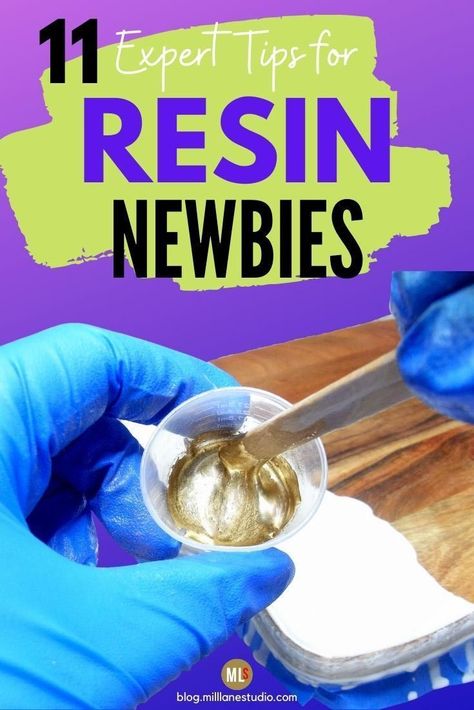 Epoxy Resin Forms Diy, First Resin Project, Making Jewelry With Resin, Resin Step By Step, Different Types Of Resin, Trending Resin Projects, Uv Resin Vs Epoxy, How To Work With Resin How To Use, How To Make Epoxy Resin