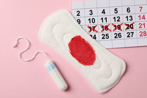 Tampon, used sanitary pad and calendar o... | Premium Photo #Freepik #photo #calendar #medical #clock #feather Sanitary Pads Photography, Menstruation Photography, Women Doctor, Menstrual Hygiene, Sandra Smith, Period Products, Sanitary Towels, Period Pads, Irregular Periods