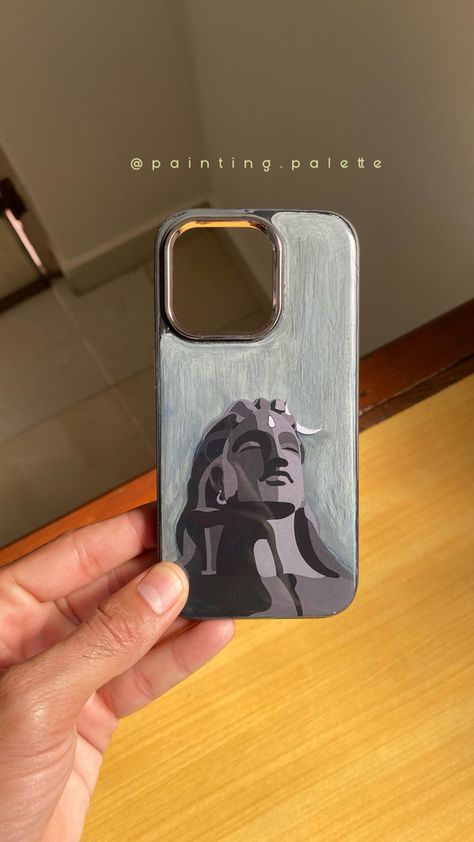 Adiyogi Shiva Handmade Cover 🏔✨🌙 @painting.palette . . . Model - iPhone 14 Pro (Any model is possible) Dm to customise your own cover. @painting.palette 🌸♥️ Few pointers about the quality of the product. 🔸The Surface is glossy finished. 🔸Water and Shock Resistant Cover. 🔸Unbreakable surface unlike Glass. 🔸The colour won’t be faded in future. 🔸Acrylic Colours are used to paint the covers. 🔸The weight is very normal. 40 to 50 Grams depending on the model. Not too heavy not to light. . . T Mobile Back Cover Design For Boys, Iphone Cover Painting, Phone Cover Painting Acrylic, Cover Painting Ideas, Mobile Cover Art, Mobile Back Cover Design, Mobile Cover Diy, Mobile Cover Painting, Phone Cover Art