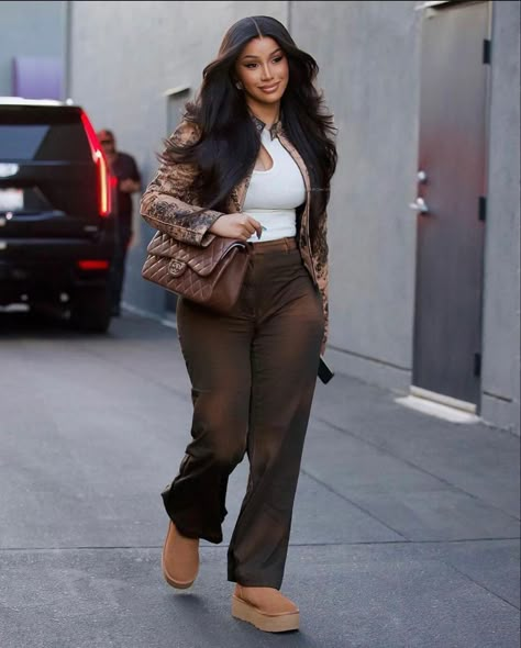 Cardi B Fashion, Streetwear Mode, Trendy Fall Outfits, Mode Inspo, Curvy Outfits, Cardi B, Cute Simple Outfits, Fall Fashion Outfits, Celebrity Fashion