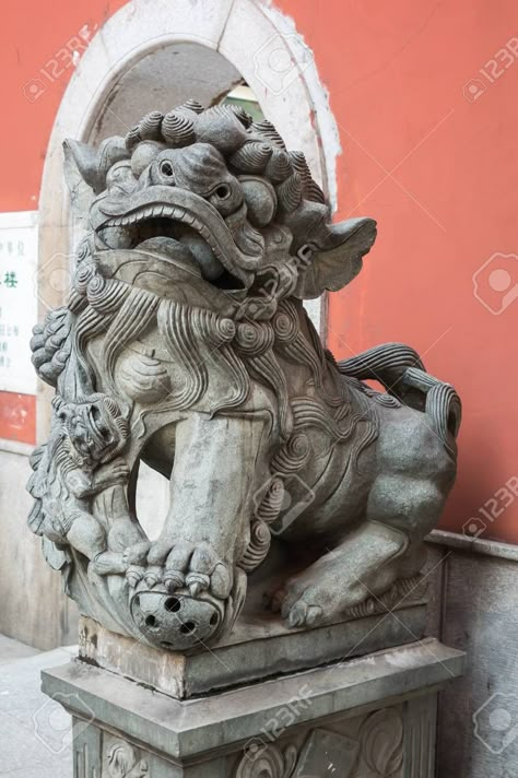 Chinese Lion Statue, Asian Statues, Japanese Statue, Chinese Sculpture, Japanese Shop, Stone Lion, Fu Dog, Geisha Art, Concrete Sculpture