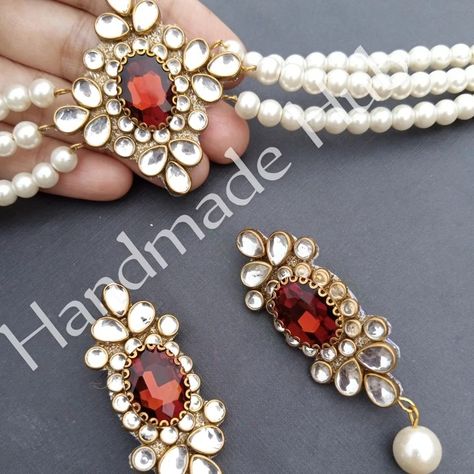 Customized Kundan handmade jewelry, for more visit my Fb page Handmade Hub Kundan Jewellery Earrings, Handmade Kundan Jewellery, Diy Kundan Jewellery, Korean Jewellery, Silk Bangles, Diy Jewellery Designs, Kundan Jewellery Set, Handmade Chokers, Pretty Jewelry Necklaces