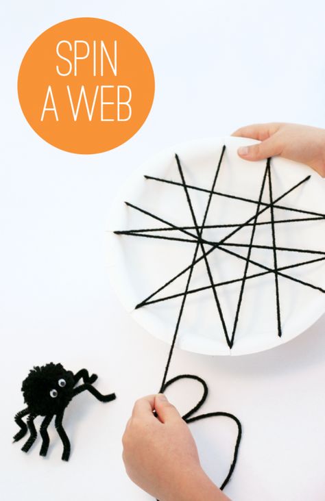 Clever Spider Web made with paper plate and yarn PagingSupermom.com #halloween #boo #spider #kidscraft Spiderweb Craft, Fuzzy Spider, Halloween Paper Decorations, Spider Web Craft, The Very Busy Spider, Easy Halloween Craft, Spider Craft, Halloween Class Party, Science Questions