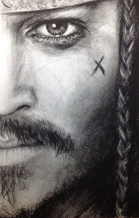 Art Sketches Celebrities, Johnny Depp Pencil Drawings, Charcoal Drawing Portrait Faces, Pirate Drawing Ideas, Jack Sparrow Drawing Pencil, Very Detailed Drawings, Cool Drawing Ideas Creative, Portrait Drawing Celebrity, Celebrity Portrait Drawing Pencil