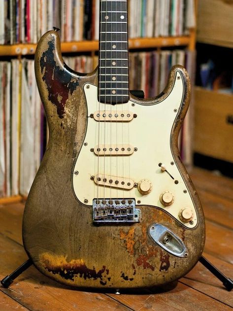 Guitar Fender, Rare Guitars, Rory Gallagher, Stratocaster Guitar, Fender Guitar, David Gilmour, Gibson Guitars, Fender Jaguar, Fender Custom Shop