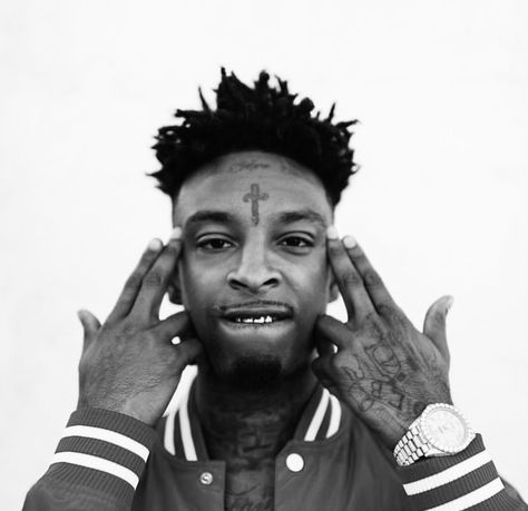 Savage Tattoo, Savage Mode, Metro Boomin, Racun Shopee, 21 Savage, Everything And Nothing, Black And White Wallpaper, Music Concert, White Wallpaper