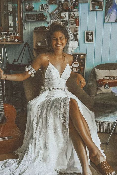 Wedding Dress Mermaid Lace, Indie Wedding Dress, Boho Wedding Dress With Sleeves, Indie Dresses, Indie Wedding, Mode Hippie, Estilo Hippie, Wild Heart, Wedding Boho