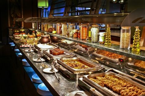 7 increíbles buffets libres de Barcelona y alrededores - Barcelona Secreta Hotel Buffet, Best Buffet, Buffet Restaurant, Pan Sizes, Chafing Dishes, Bbq Pulled Pork, Buffet Food, Bbq Pork, Universal Orlando