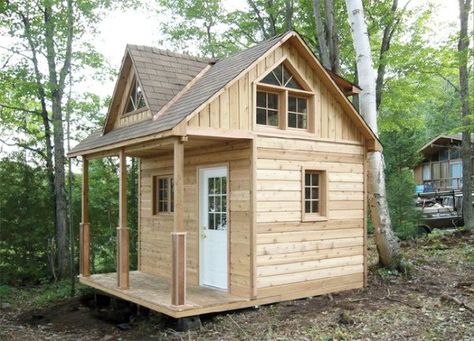 Design Per Patio, Small Cabin Plans, Cabin Loft, Tiny House Blog, Small Villa, Cabin Floor, Prefab Cabins, Cabin Floor Plans, Cabin House Plans