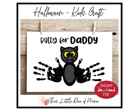 Bat Printable, Infant Crafts, Halloween Handprint, Document Frame, Kid Projects, Computer Paper, Diy Crafts For Kids Easy, Halloween Craft, Handprint Art