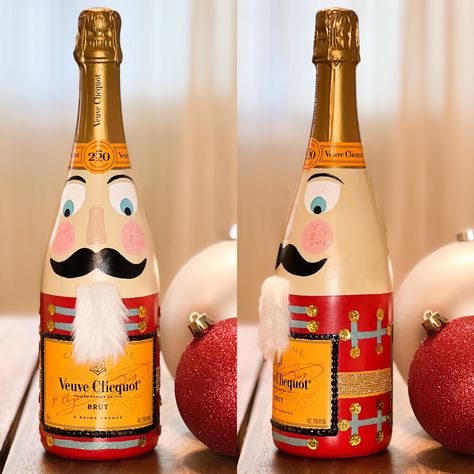 Easter Champagne Bottle, Nutcracker Champagne Bottle, Thanksgiving Champagne Bottle, Nutcracker Wine Bottle Diy, Gingerbread Wine Bottle, Painted Christmas Champagne Bottle, Christmas Bottle Painting, Painted Christmas Wine Bottles, How To Paint Champagne Bottles