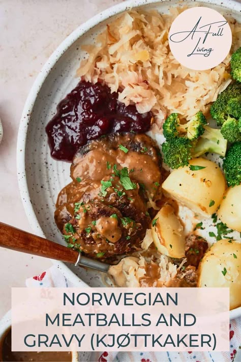 Norwegian Meatballs in Brown Gravy (Kjøttkaker i Brun Saus) Norwegian Meatballs And Gravy, Norwegian Meatballs Recipes, Norwegian Dinner Recipes, Scandinavian Meatballs, Swedish Recipes Traditional, Meatballs In Brown Gravy, Frikadeller Recipe, Norway Recipes, Traditional Meatballs