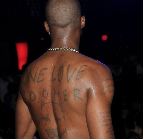 Ruff Ryders, Back Images, Tattoo On Back, Spotify Covers, 90s Hip Hop, Rap Artists, Back Tattoos, Bbc News, Back Tattoo