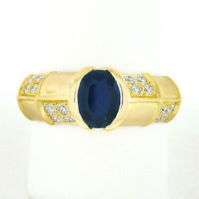 (eBay) Vintage 18K Gold Oval Sapphire Solitaire w/ Pave Diamond Sides Dual Finish Ring Half Bezel Setting, Half Bezel, Antique Jewelry Rings, Deep Blue Color, Sapphire Solitaire, Sapphire Stone, Natural Sapphire, Vintage Ring, White Diamonds