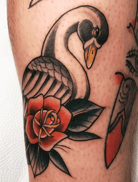 Goose Tattoo Design Images (Goose Ink Design Ideas) Nene Goose Tattoo, American Traditional Goose Tattoo, Goose Tattoo Traditional, Traditional Swan Tattoo, Traditional Tattoo Girls, Traditional Tattoo Reference, Goose Tattoo, Traditional Tattoo Drawings, Swan Tattoo