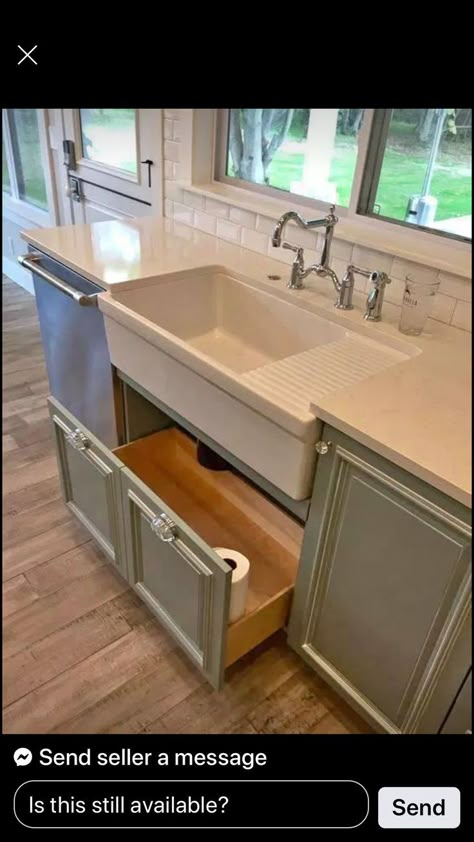 Pin by Rebecca B on Home Remodel Ideas | Modern farmhouse kitchens, Farmhouse kitchen design, Home decor kitchen Small Kitchen Backsplash, Farmhouse Kitchen Cabinets, Farmhouse Kitchen Design, Kitchen Cabinets Makeover, Kitchen Upgrades, Diy Kitchen Cabinets, Modern Farmhouse Kitchens, Kitchen Redo, Kitchen Cabinet Design