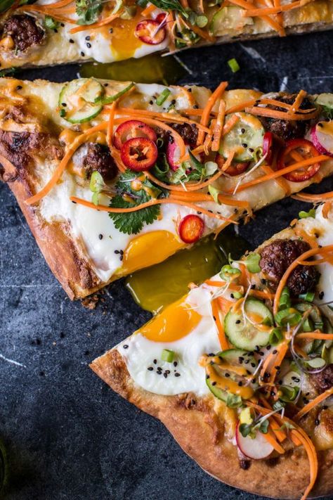 Banh Mi Pizza. Banh Mi Pizza, Rare Recipes, Vietnamese Meatballs, Savory Tarts, Pizza Flatbread, Fusion Recipes, Gourmet Pizza, Half Baked, Naan Bread