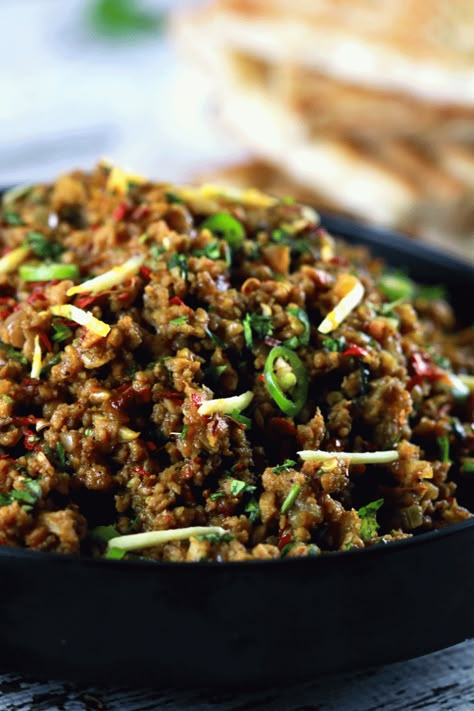 Beef Mince Recipes, Qeema Recipe, Keema Recipes, Minced Beef Recipes, Minced Meat Recipe, Mince Recipes, Minced Meat, Think Food, Authentic Indian