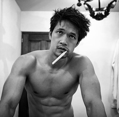 Brushing Teeth Reference, Chaning Tatum, Mike Chang, Harry Shum Jr, Harry Shum, Magnus And Alec, Magnus Bane, Shadowhunters Malec, Matthew Daddario