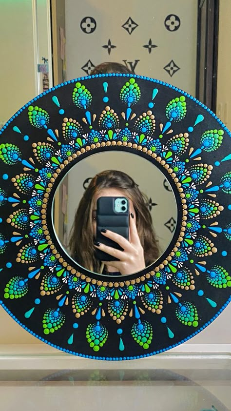 Mandala On Mirror, Mirror Mandala Art On Canvas, Dot Art Mirror, Mirror Mandala, Mandala Mirror, Mirror Canvas Art, Painted Mirror Art, Handmade Mirror, Mandala Rock Art